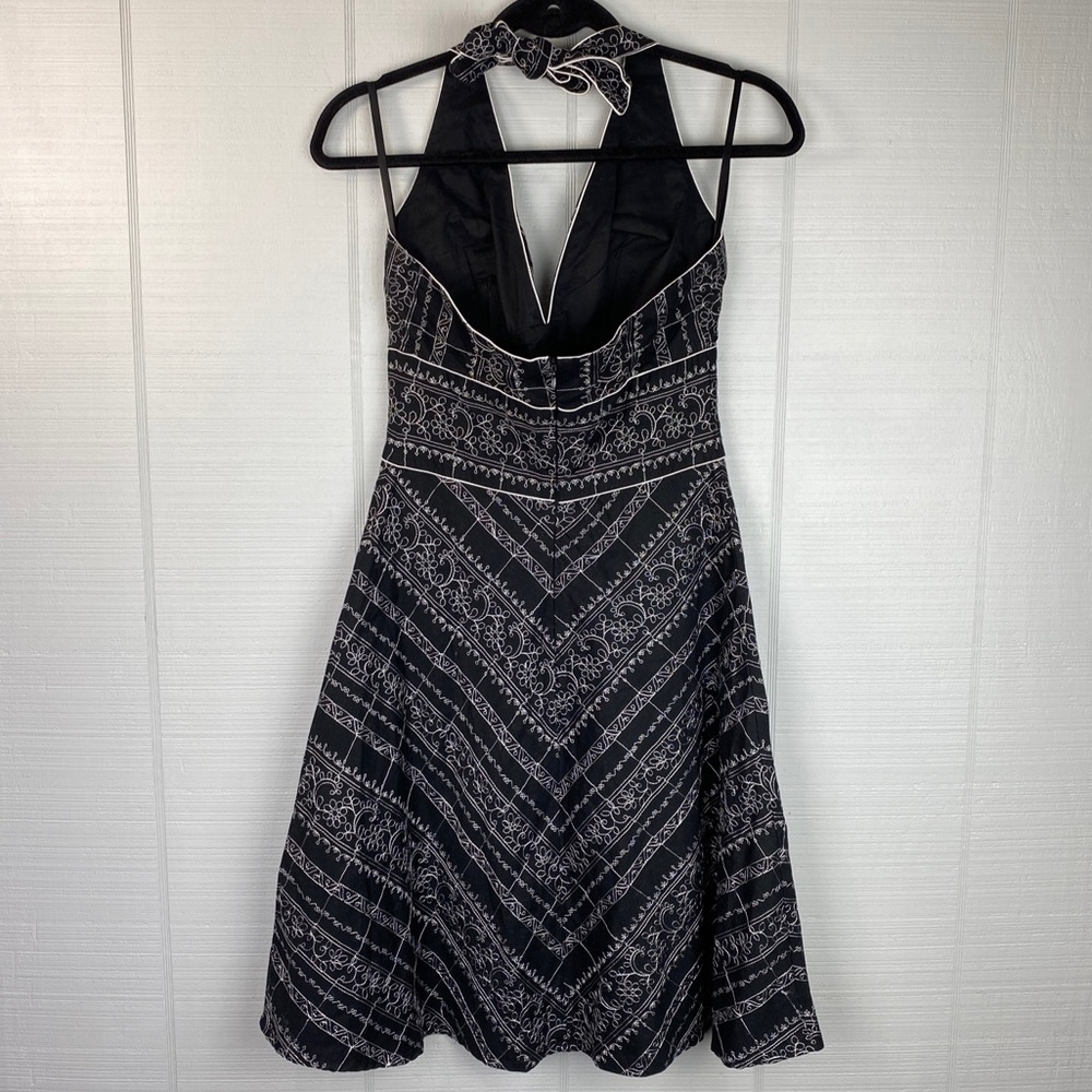 White House Black Market Floral Embroidered V-neck Halter Tie Top A-line Dress 2 - Picture 4 of 7